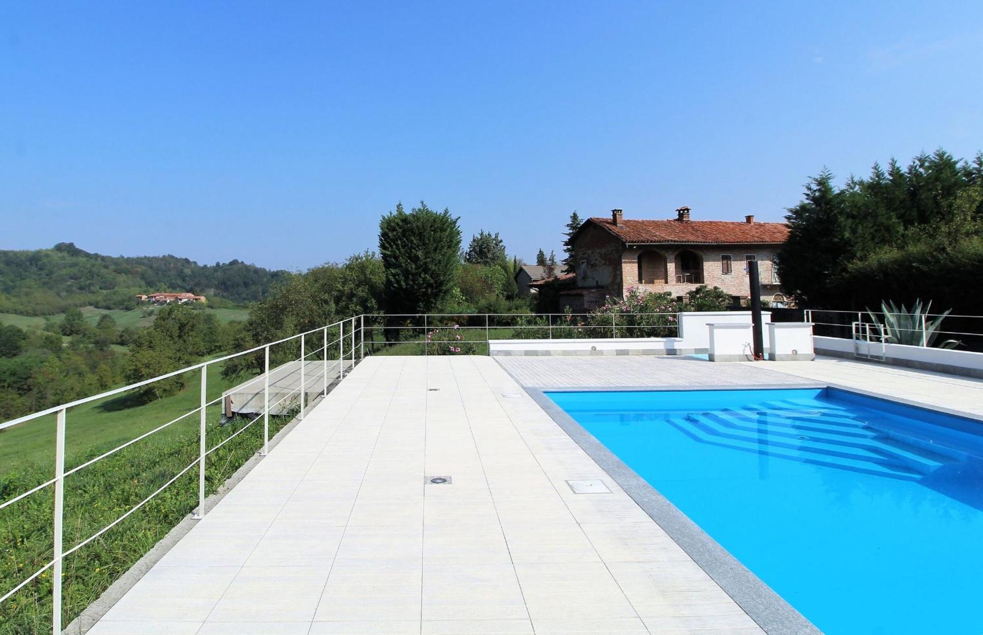 Vila La Casa Dei Nonni, House With Private Pool, Torino Brozolo Exteriér fotografie