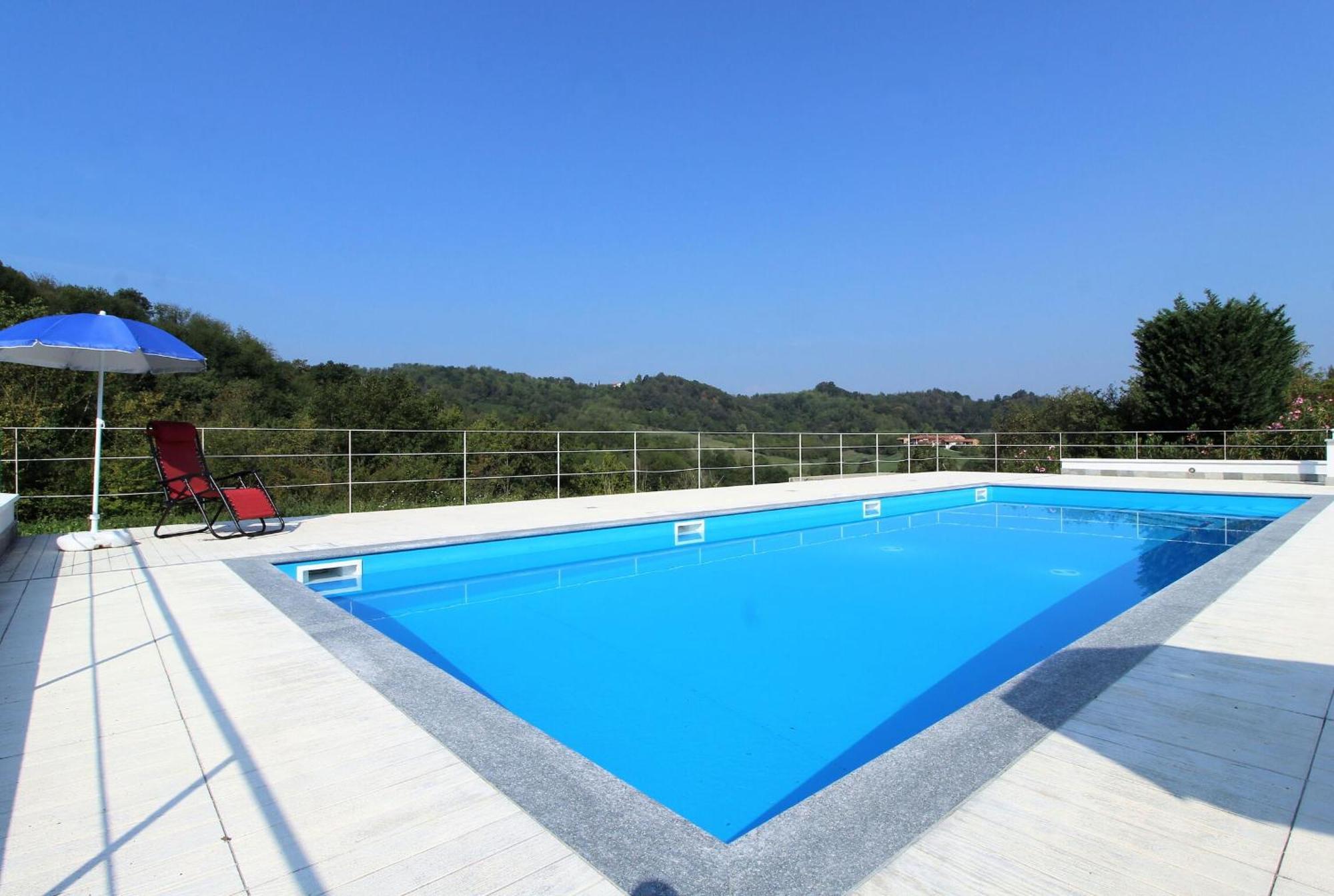 Vila La Casa Dei Nonni, House With Private Pool, Torino Brozolo Exteriér fotografie